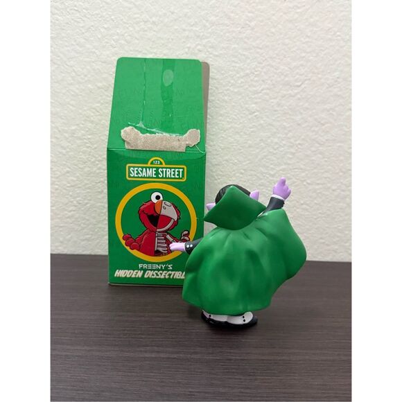 Mighty Jaxx Sesame Street Freeny's Hidden Dissectibles Figure - Count von Count - Picture 3 of 5